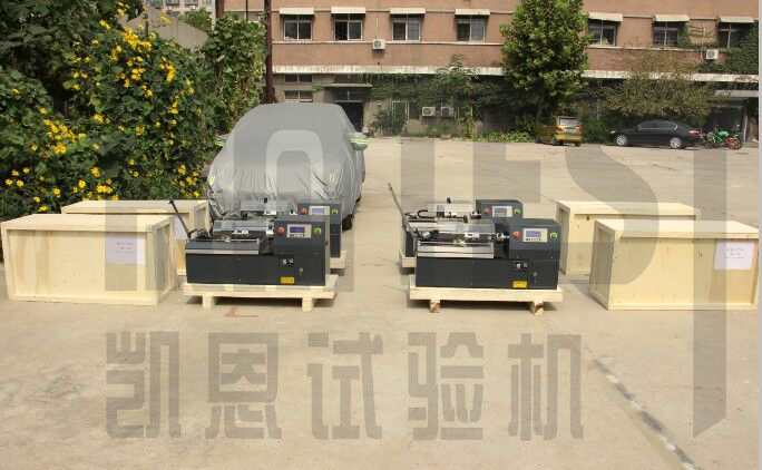 凱恩發(fā)往馬來(lái)西亞的4臺(tái)高端EZ-3切割鋼線扭轉(zhuǎn)試驗(yàn)機(jī)圖片